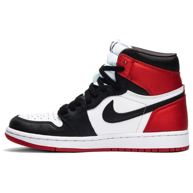 Nike Wmns Air Jordan 1 Retro High 'Satin Black Toe'.