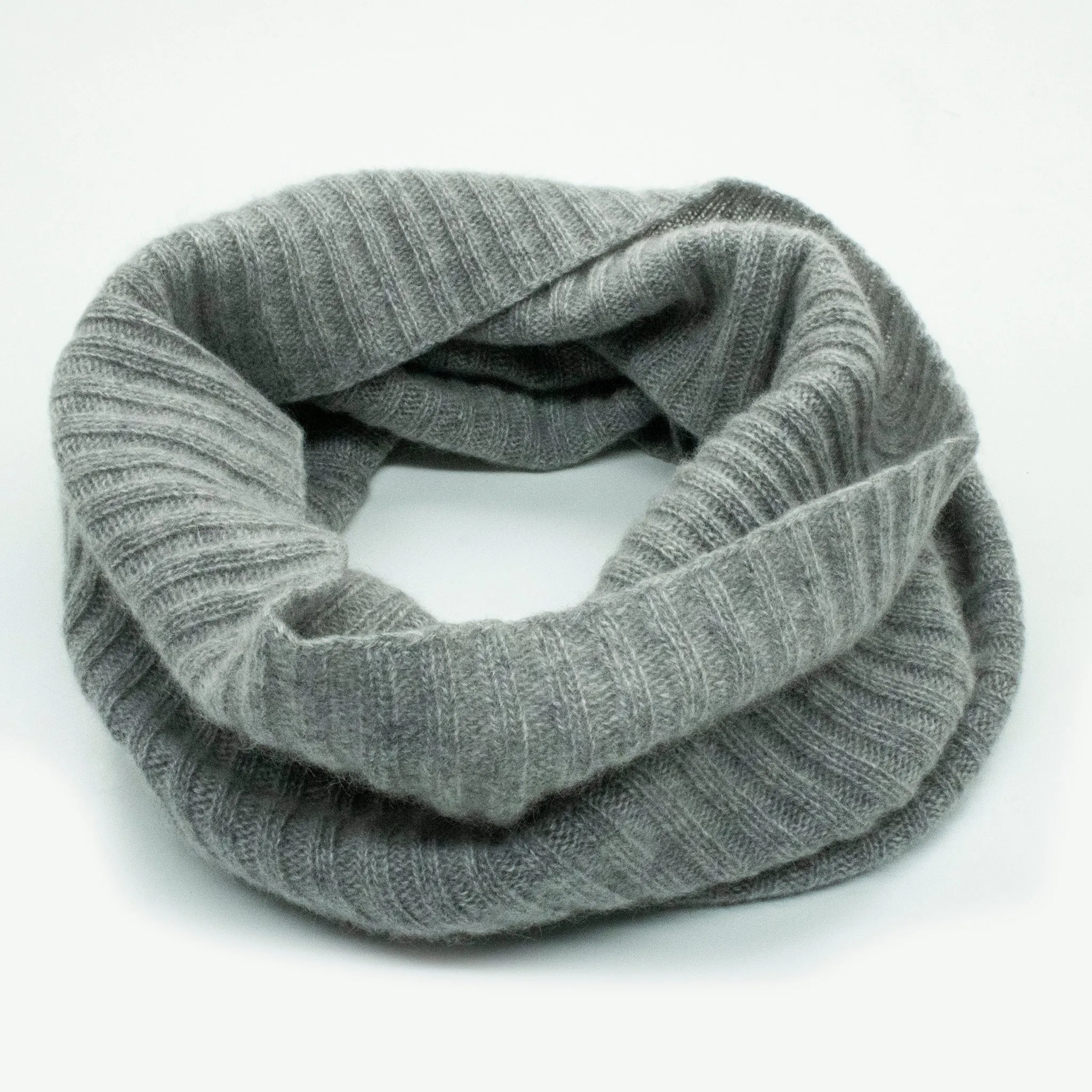 RIBBED NECK WARMER