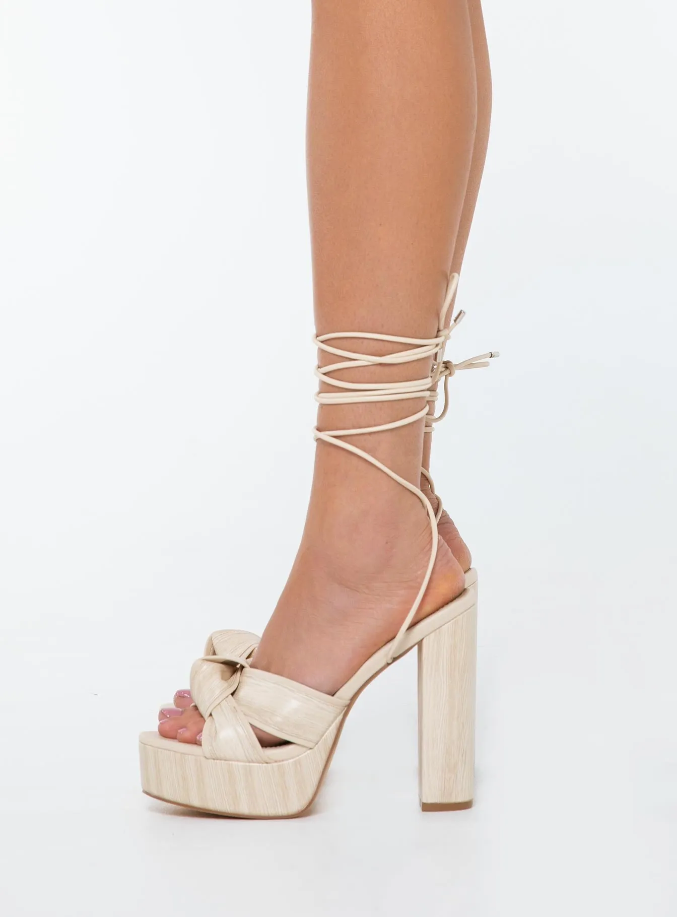 Stacked Heels Bone