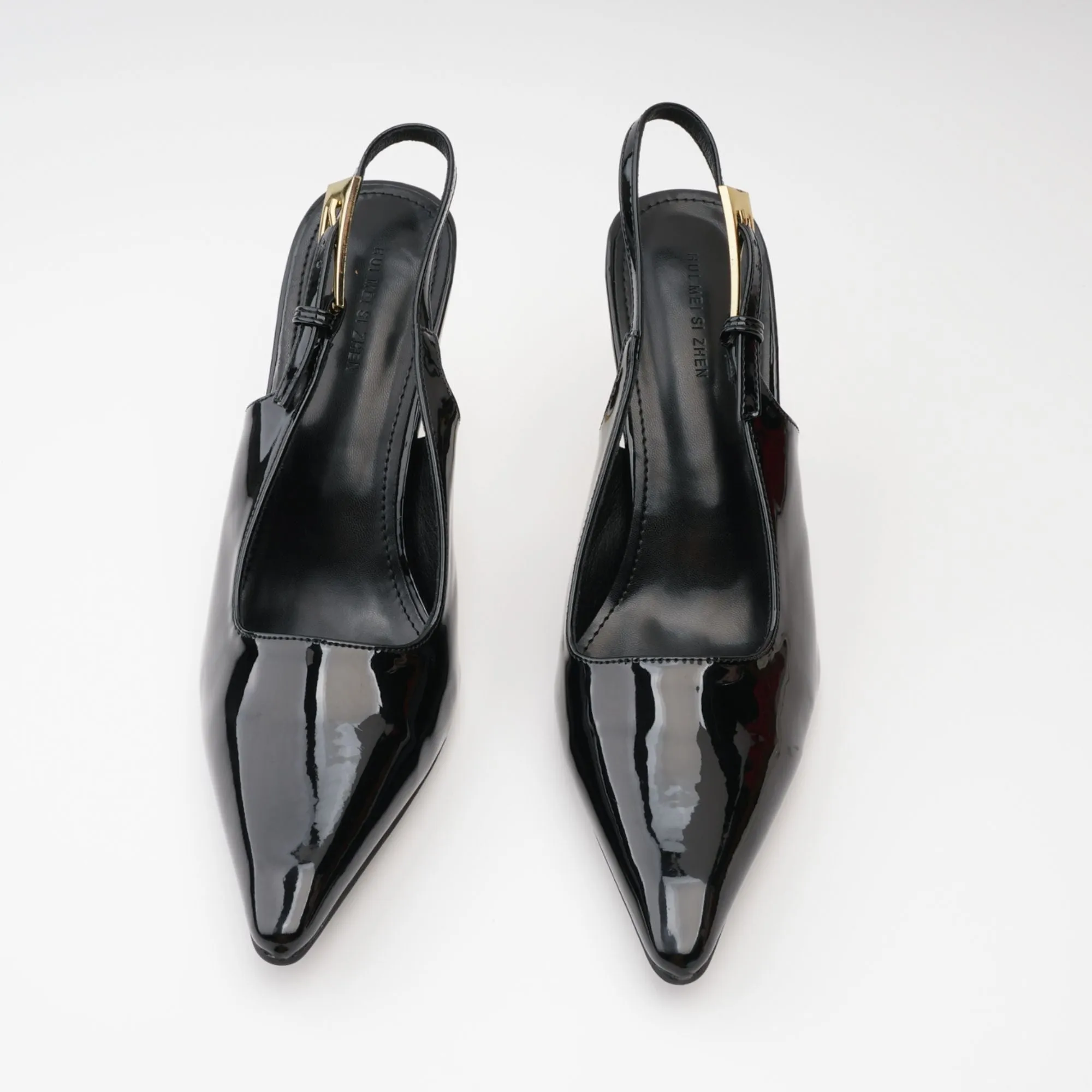 va black point-toe pumps